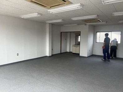 hiro furnitureのオフィスデザイン刷新例01